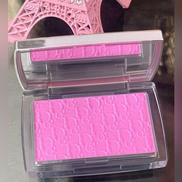 DIOR Rosy Glow Color-Awakening Blush - Instant Natural Healthy Glow - Picture 6 of 11